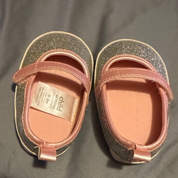 Kids' Multi-Color Shoe Set - Picture 7 of 7